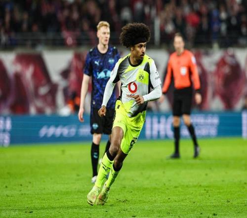 森林队激烈,角逐中领跑,前三,乐鱼体育,乐鱼电竞平台,LEYU,SPORTS